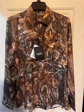 Von Dutch button up